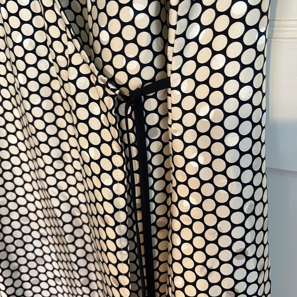 Dvf Simple And Elegant Dot Pattern Wrap Dress Wit… - image 4